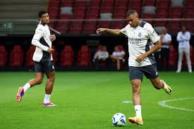 詹姆斯31+10+7浓眉39+9 小瓦格纳准绝杀负魔术.